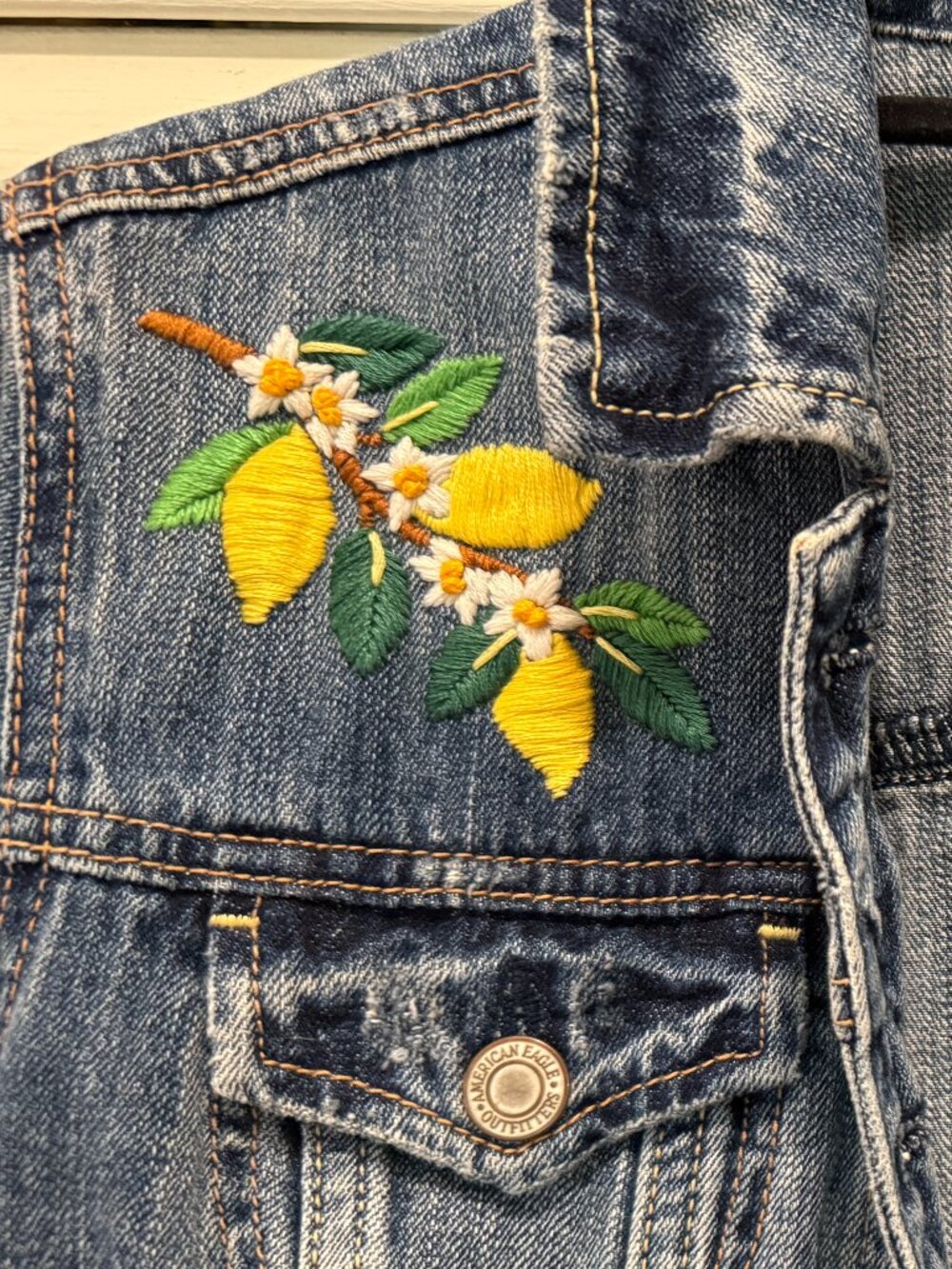 American Eagle Outfitters Blue Denim Embroidered Lemon Jacket - Picture 3 of 5